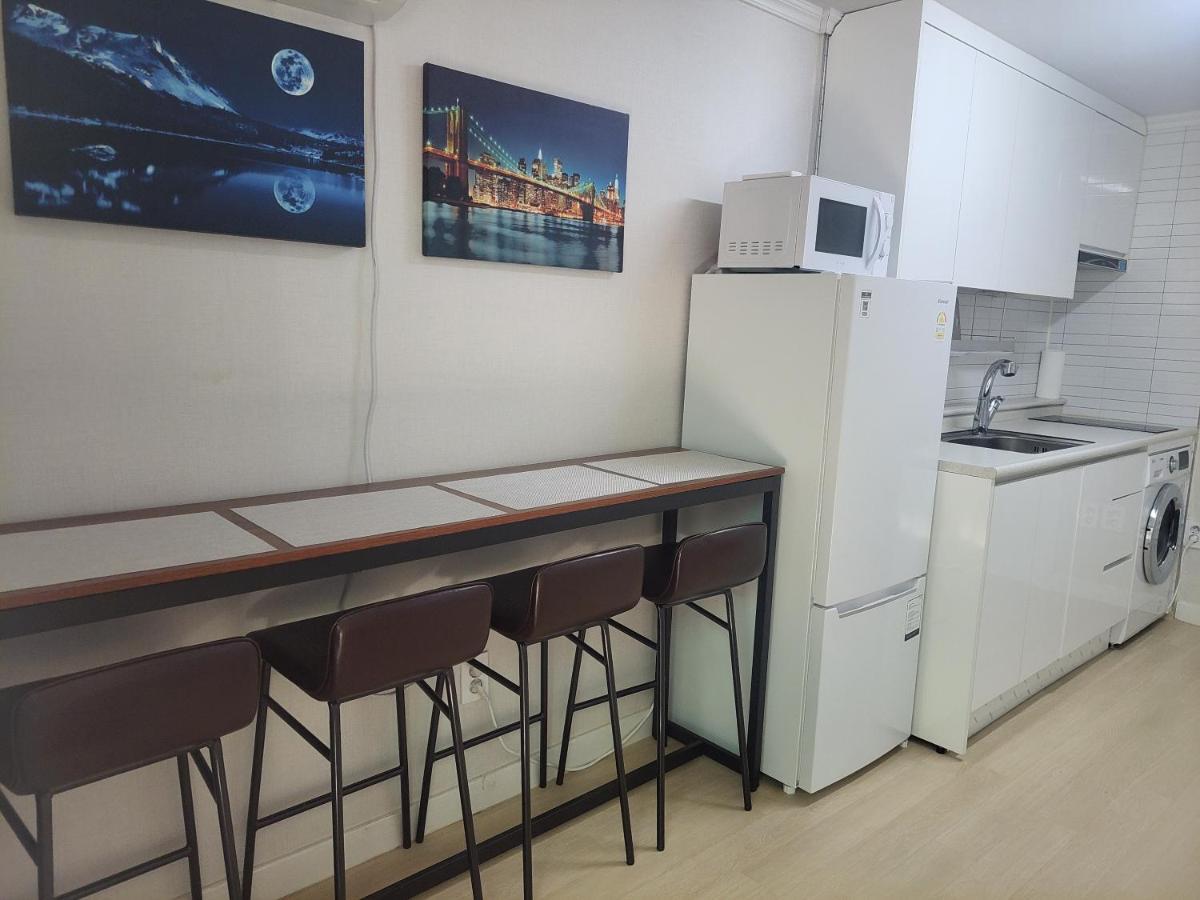 Brand New 2 Bedroom Apartment #6 Seoul Exterior foto